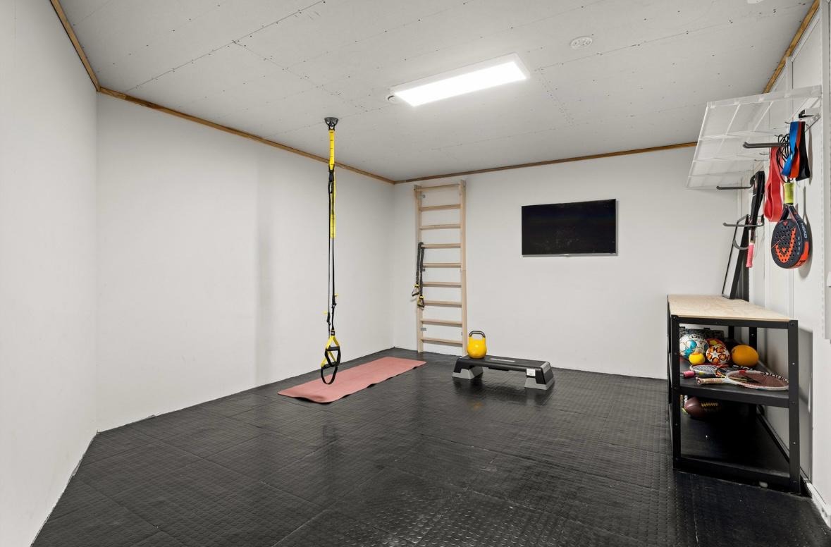 Sportsbod/trimrom i kjeller